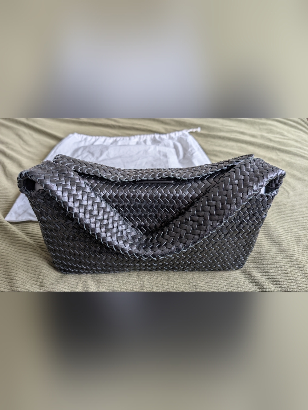 Massimo Dutti Nappa leather woven bag - Picture 3 of 13